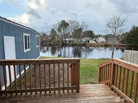1623 Cooper Street S Westport WA 98595