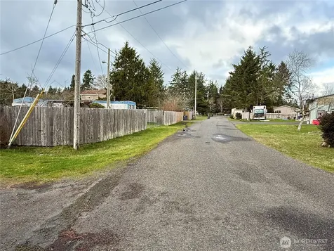 1623 Cooper Street S Westport WA 98595