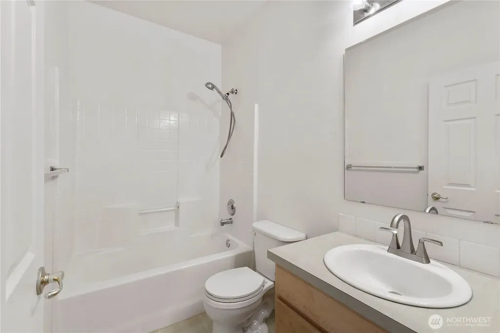 3220 SE 12th Street Renton WA 98058