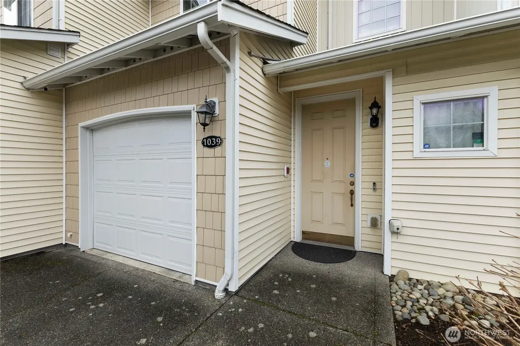 3220 SE 12th Street Renton WA 98058