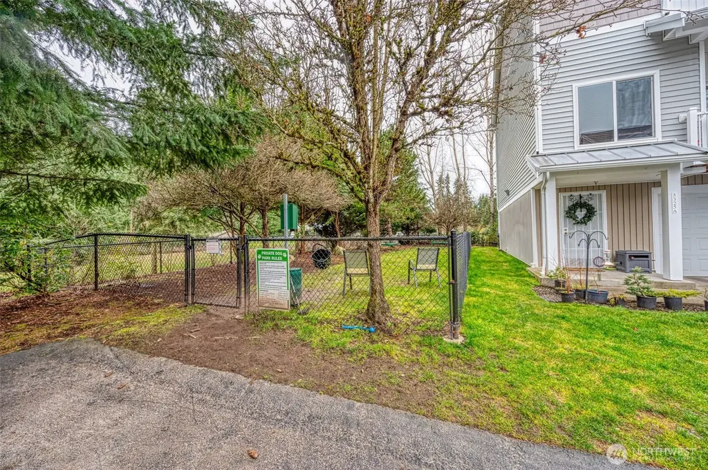 5325 Military Road E Tacoma WA 98446