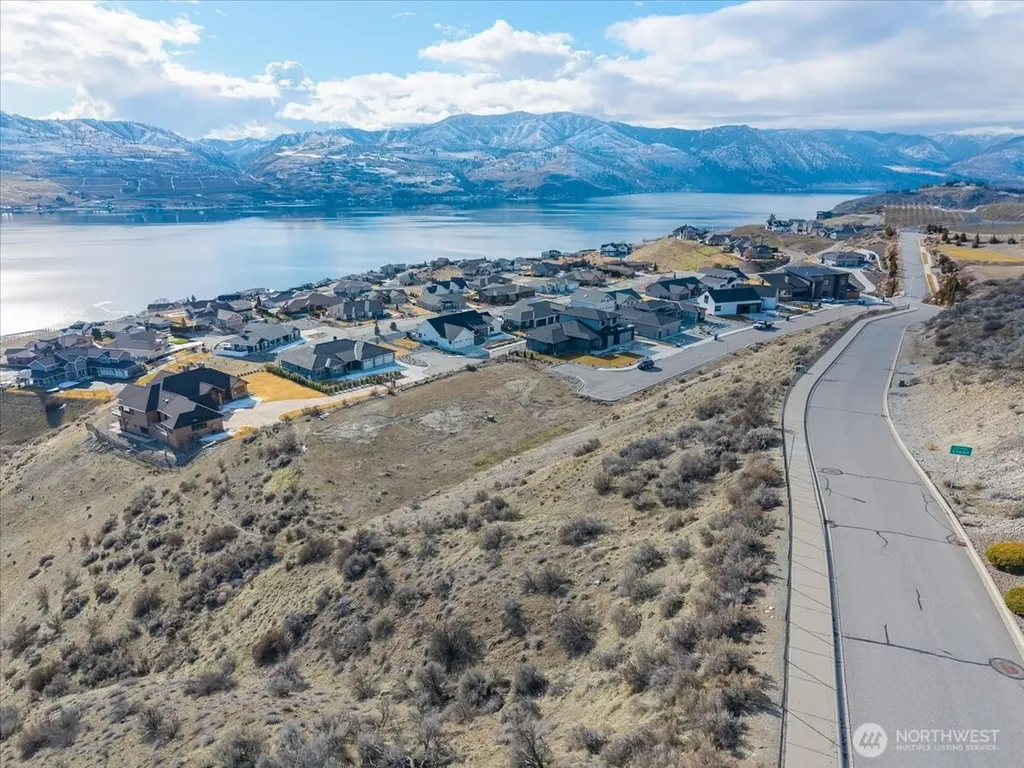 270 Crystal View Drive Chelan WA 98816