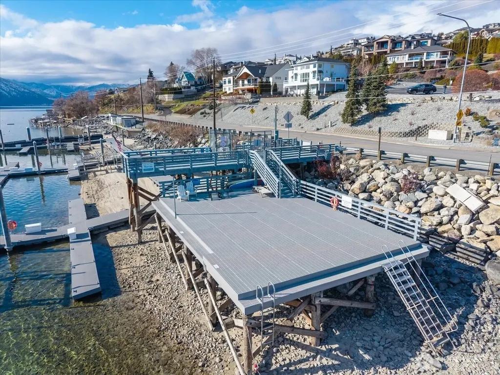 270 Crystal View Drive Chelan WA 98816