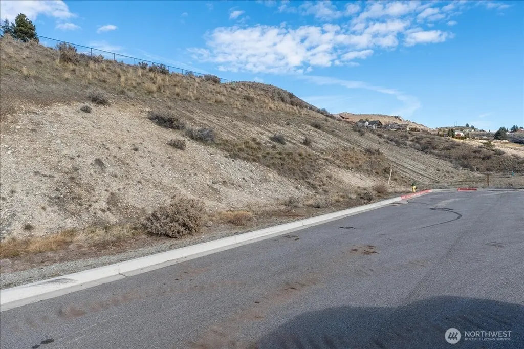 270 Crystal View Drive Chelan WA 98816