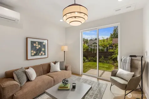 3204 33rd Avenue S Seattle WA 98144