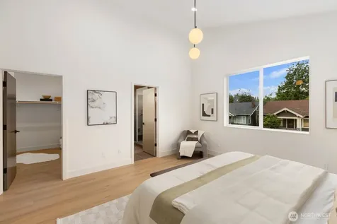 3305 S Hanford Street Seattle WA 98144