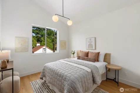 3305 S Hanford Street Seattle WA 98144