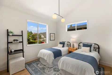 3305 S Hanford Street Seattle WA 98144