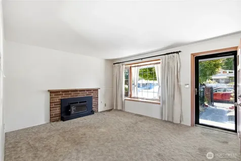 4504 S Trenton Street Seattle WA 98118