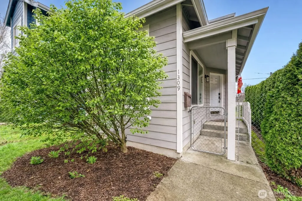 1309 S I Street Tacoma WA 98405