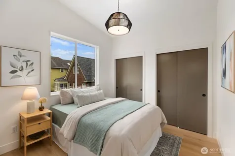 3307 S Hanford Street Seattle WA 98144