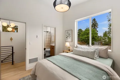 3307 S Hanford Street Seattle WA 98144