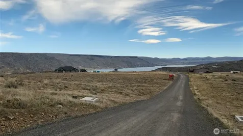 1451 Outer Range Drive E Grand Coulee WA 99133