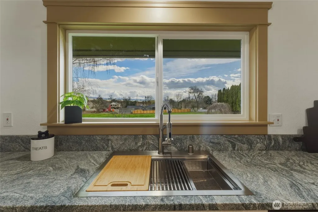 2242 S Wilbur Walla Walla WA 99362