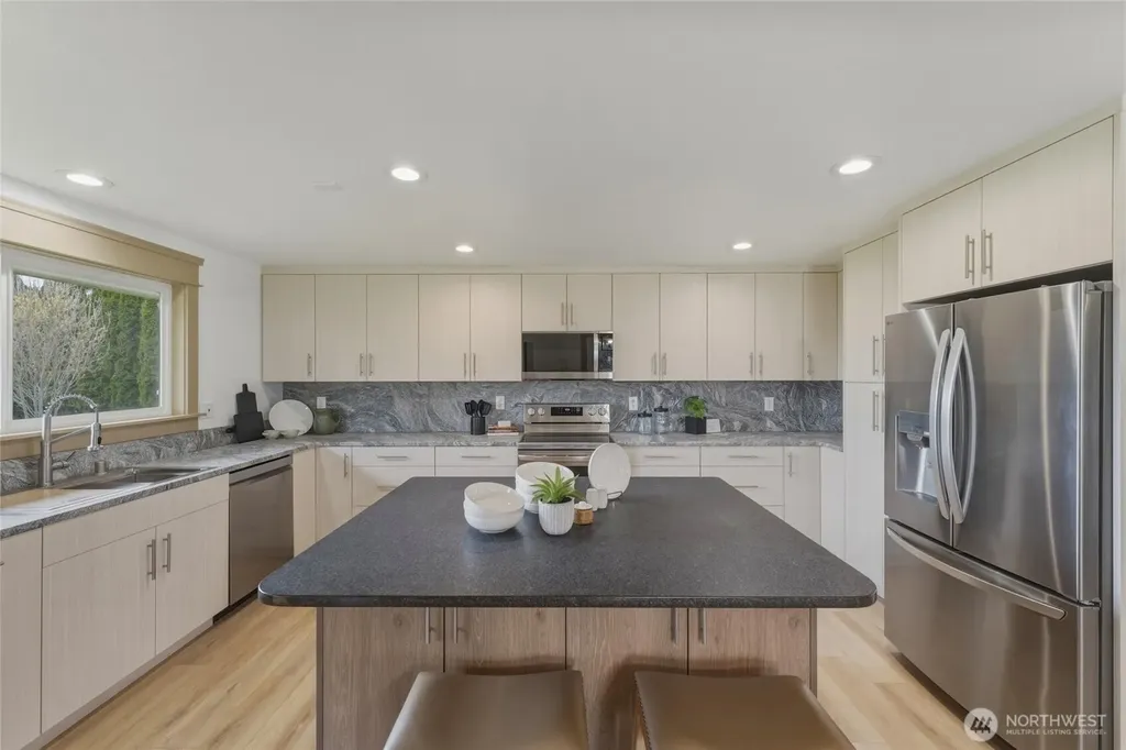 2242 S Wilbur Walla Walla WA 99362