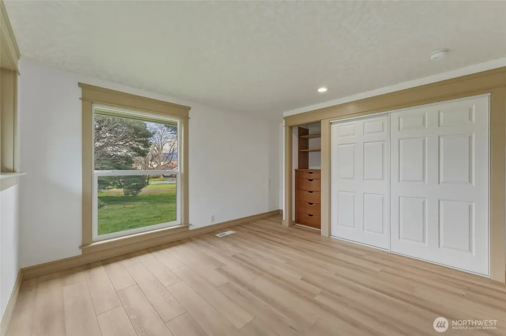 2242 S Wilbur Walla Walla WA 99362