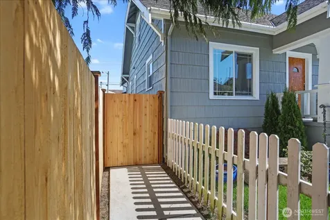 2217 Hoyt Avenue Everett WA 98201