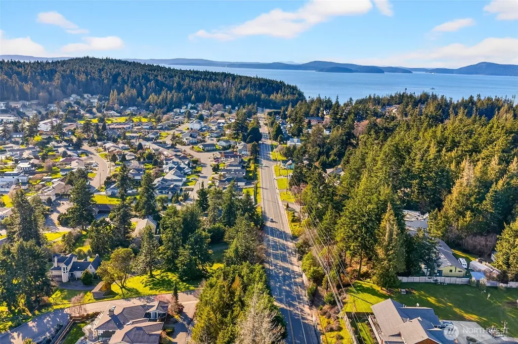 2810 Grady Lane Anacortes WA 98221