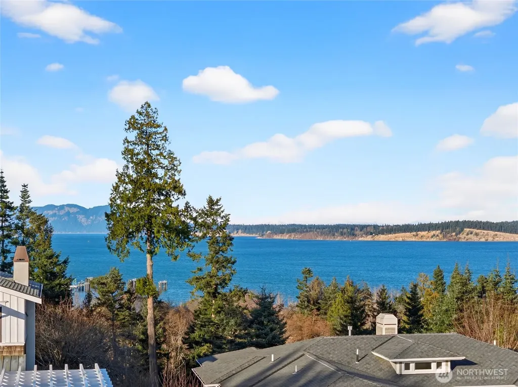 2810 Grady Lane Anacortes WA 98221