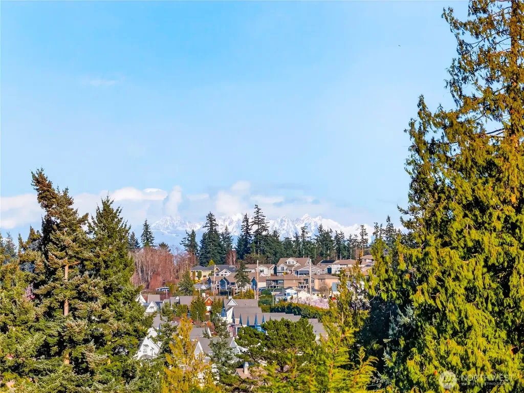 2810 Grady Lane Anacortes WA 98221
