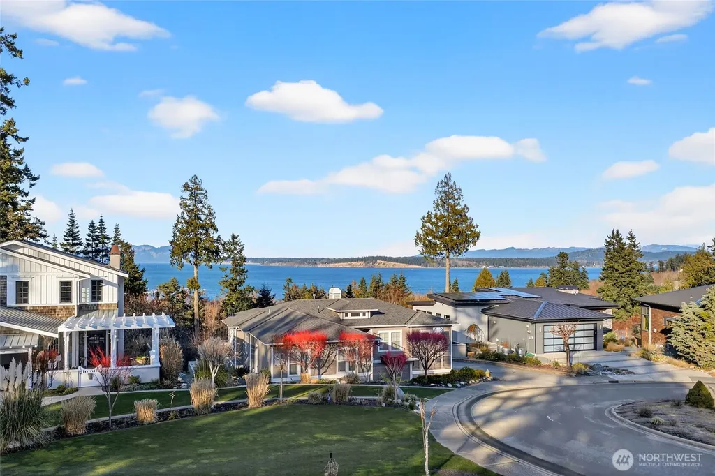 2810 Grady Lane Anacortes WA 98221