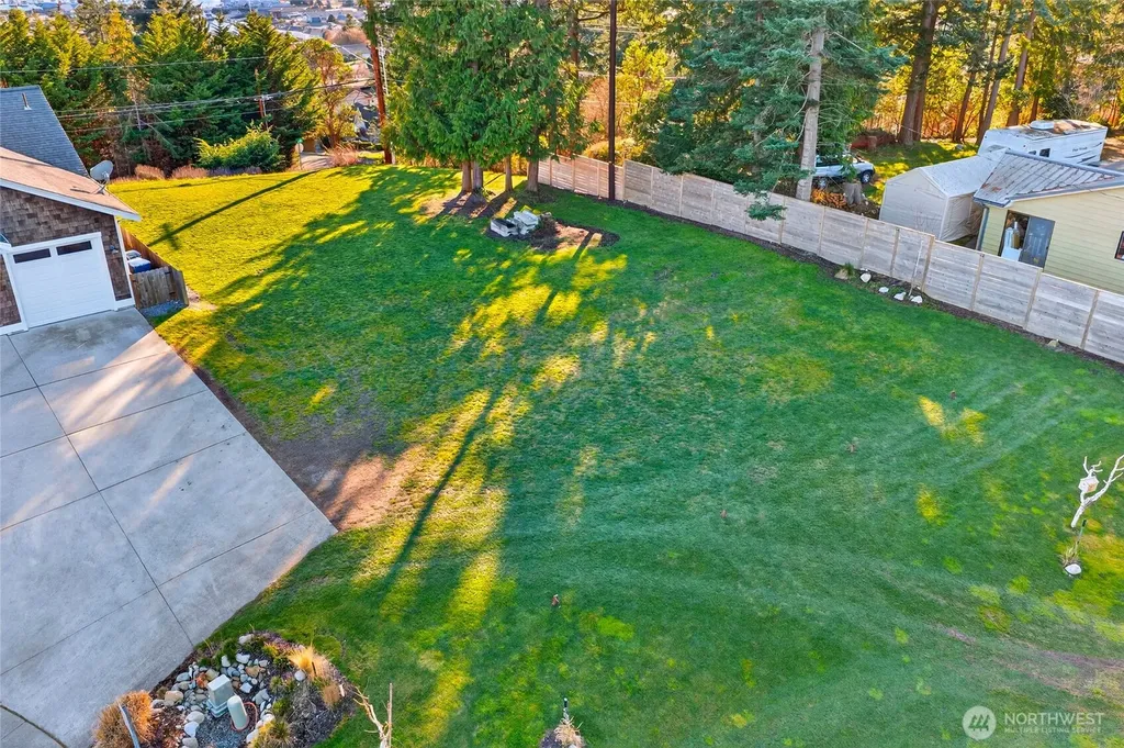 2810 Grady Lane Anacortes WA 98221