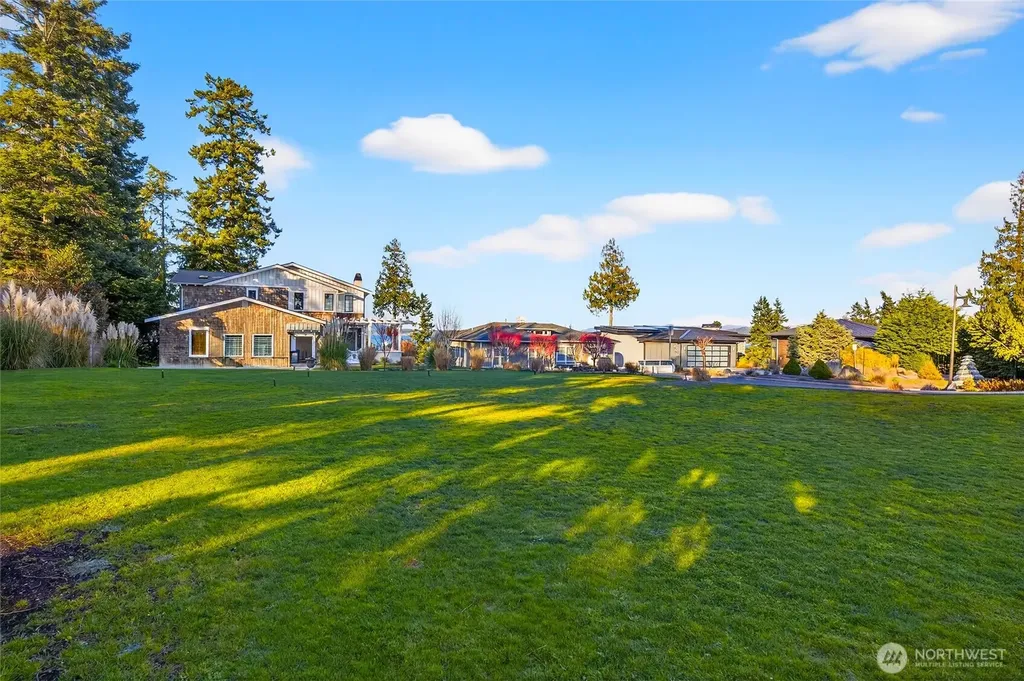 2810 Grady Lane Anacortes WA 98221