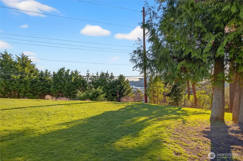 2810 Grady Lane Anacortes WA 98221