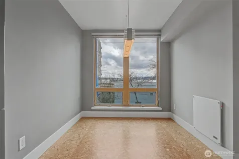 500 5th Ave W Seattle WA 98119