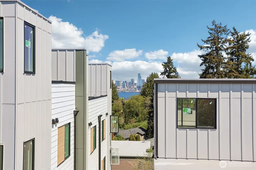 1926 Ferry Avenue SW Seattle WA 98116