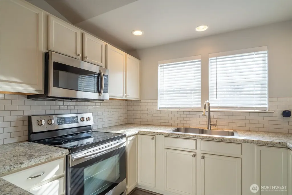 1412 E Megan Drive Moses Lake WA 98837