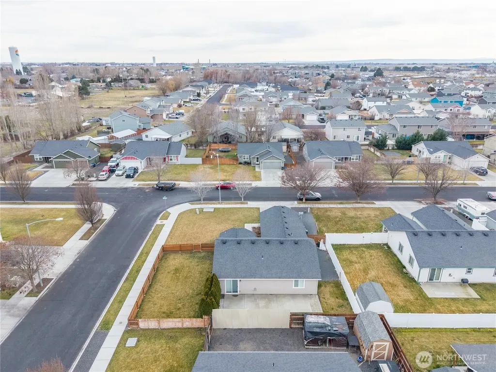 1412 E Megan Drive Moses Lake WA 98837