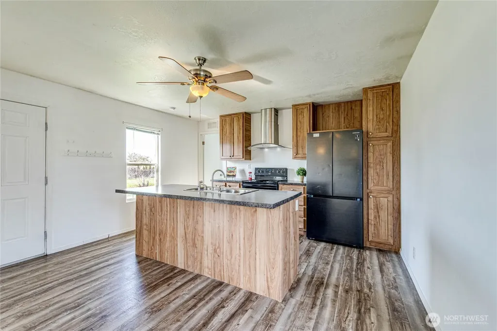 491 Mill Road Sequim WA 98382