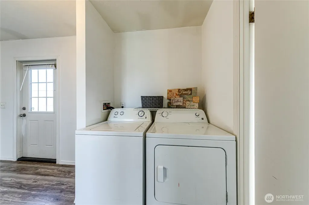491 Mill Road Sequim WA 98382