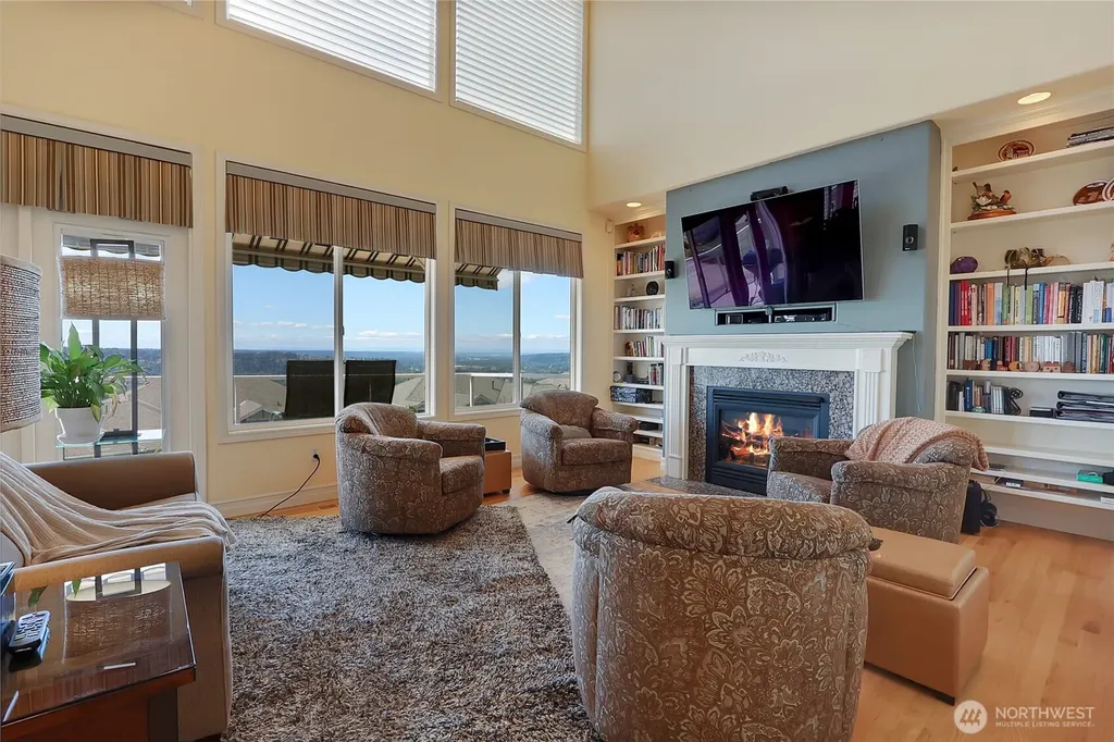 10010 181st Avenue Ct E Bonney Lake WA 98391