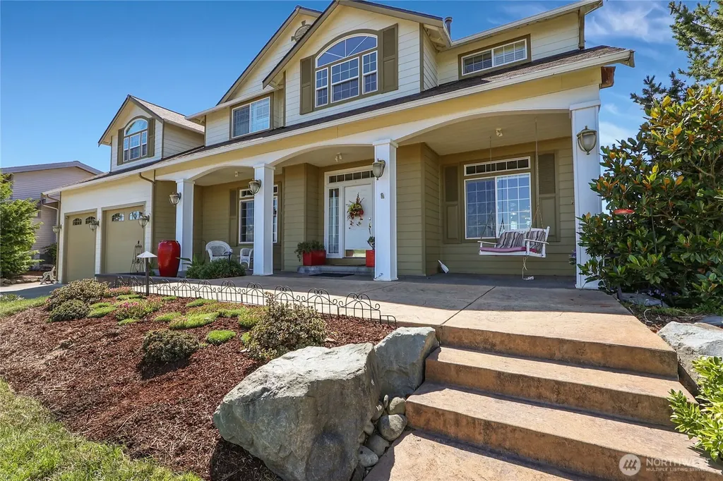 10010 181st Avenue Ct E Bonney Lake WA 98391