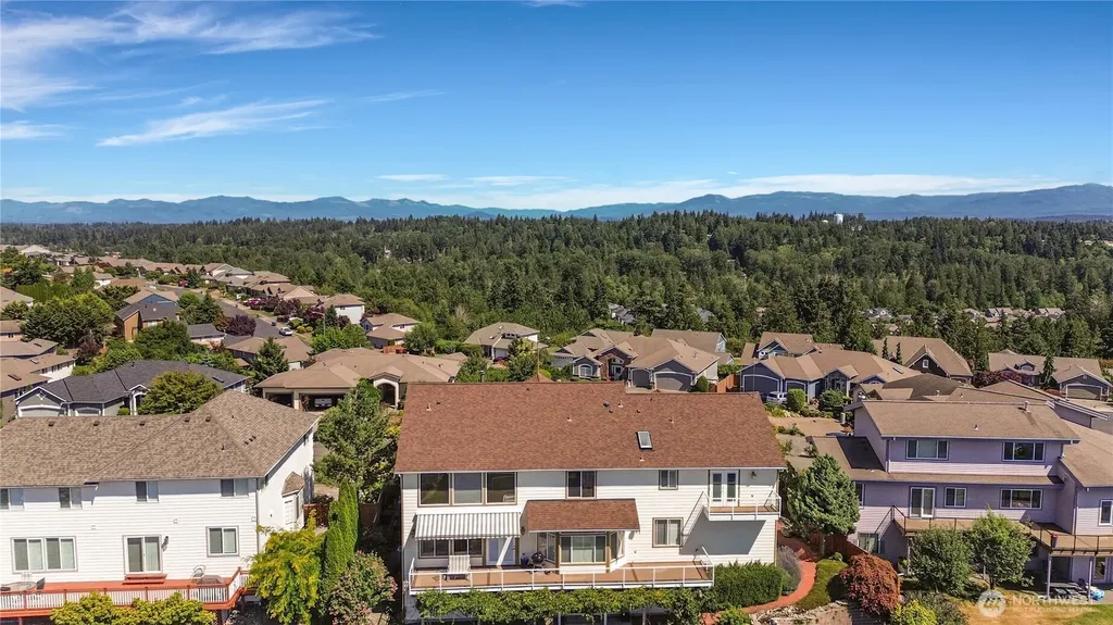 10010 181st Avenue Ct E Bonney Lake WA 98391