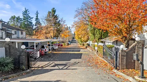 25720 114th Avenue SE Kent WA 98030