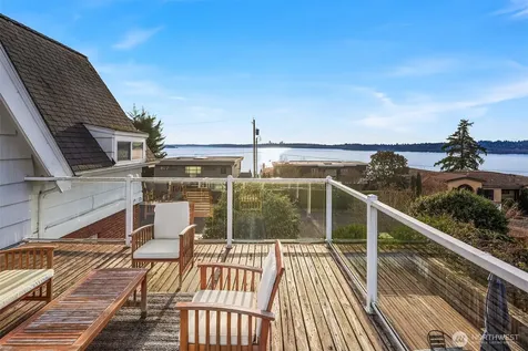 424 8th Avenue W Kirkland WA 98033