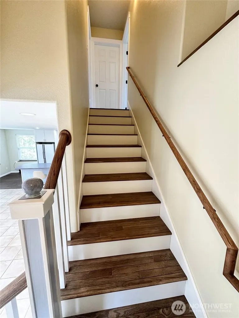 160 S Port Loop SW Ocean Shores WA 98569