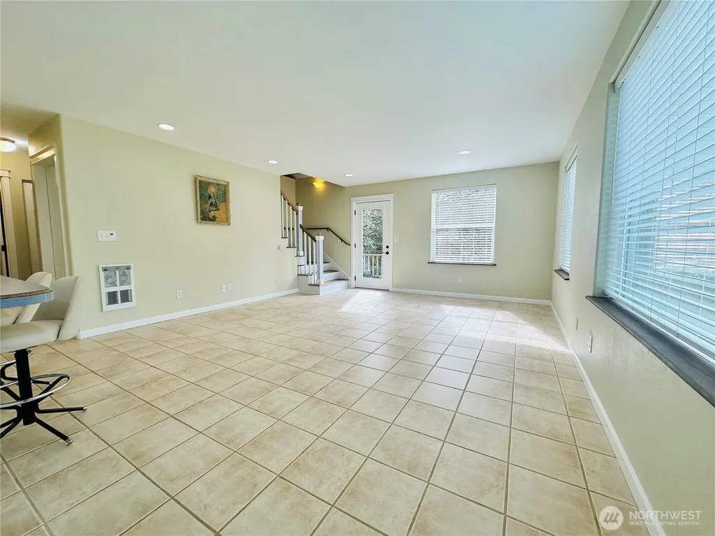 160 S Port Loop SW Ocean Shores WA 98569