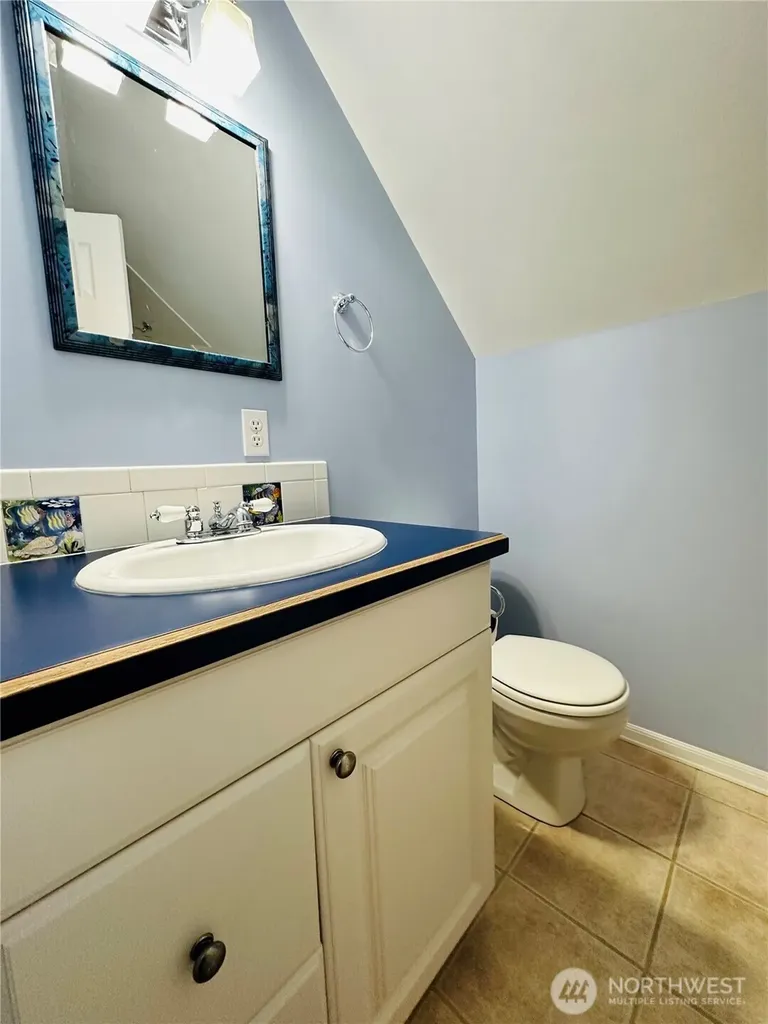 160 S Port Loop SW Ocean Shores WA 98569