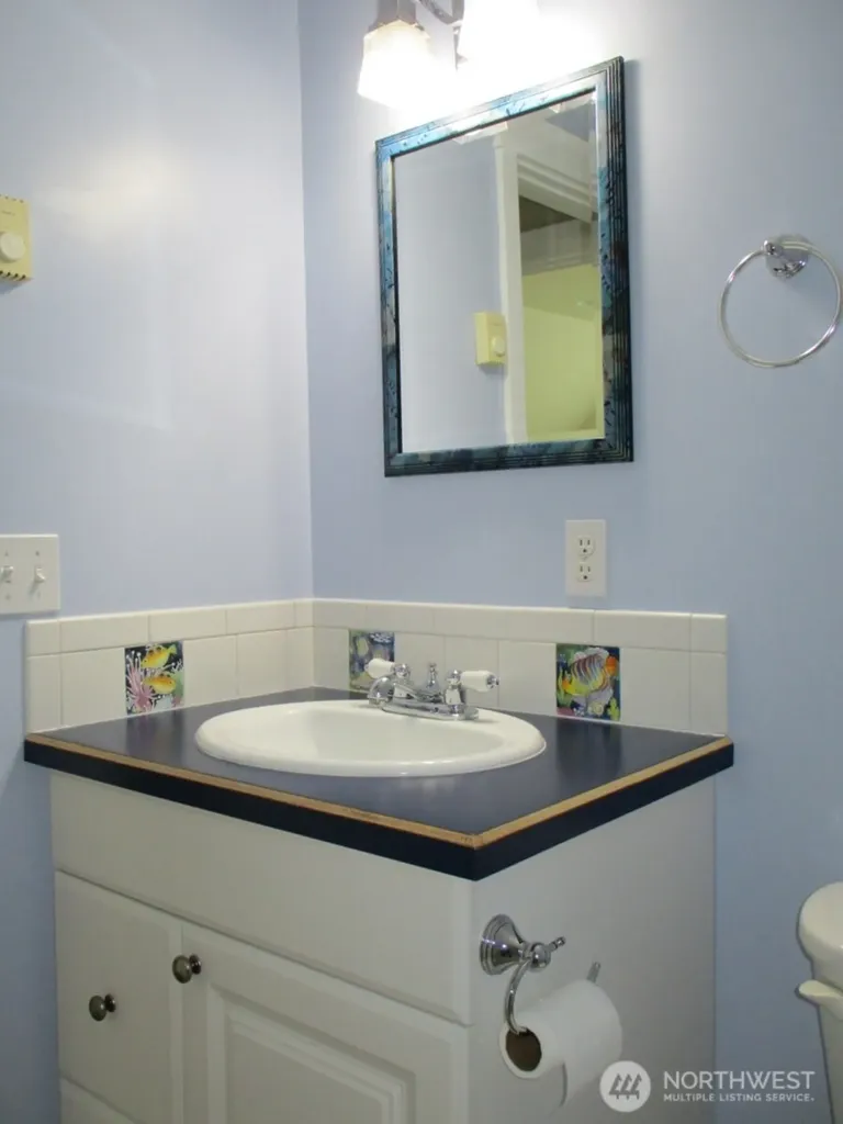 160 S Port Loop SW Ocean Shores WA 98569
