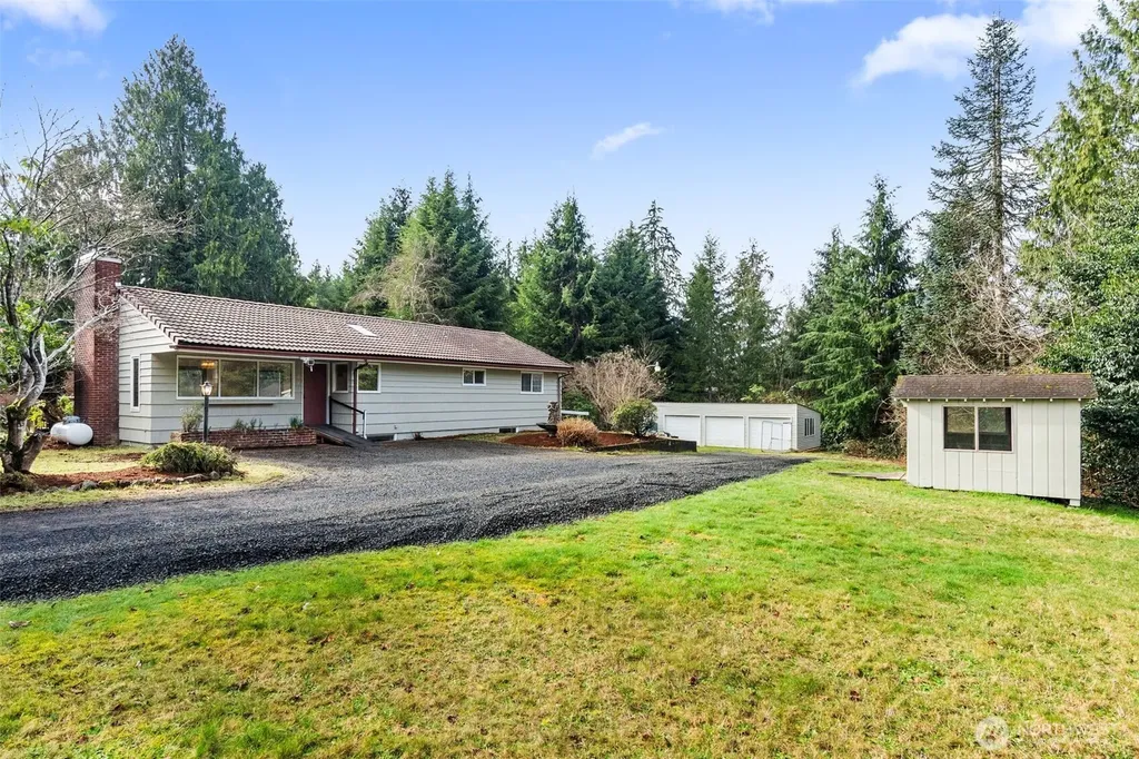 101 Deer Park Drive Aberdeen WA 98520