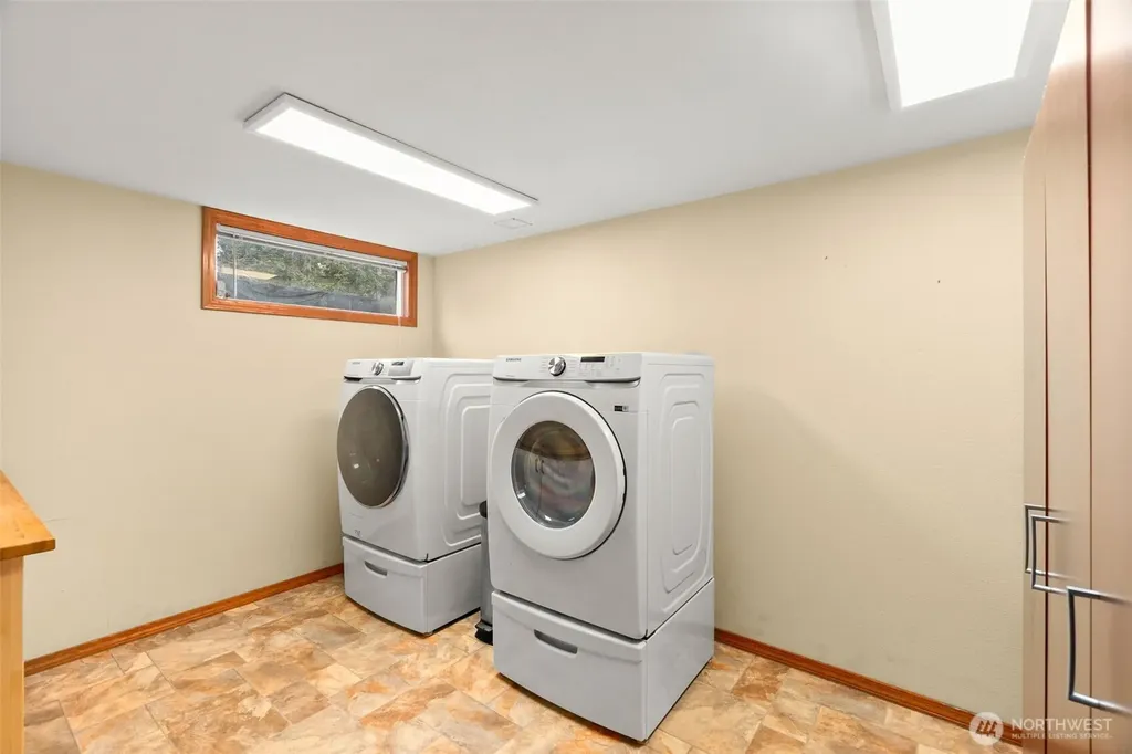 101 Deer Park Drive Aberdeen WA 98520