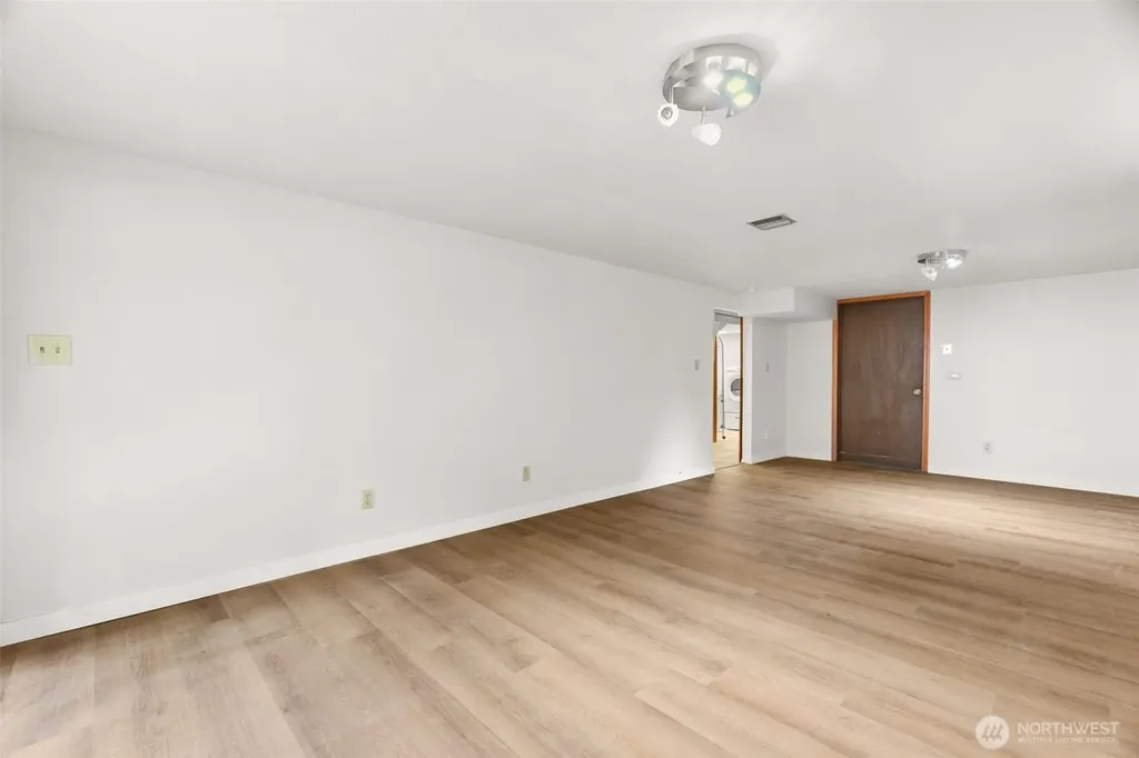 101 Deer Park Drive Aberdeen WA 98520