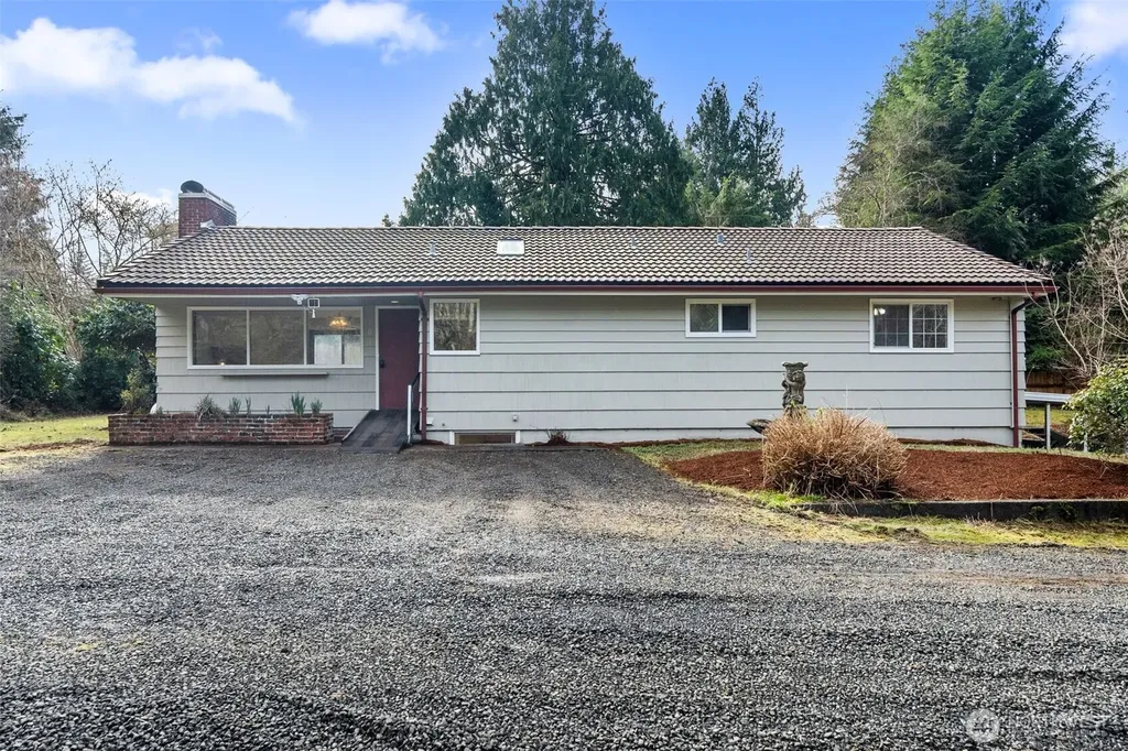 101 Deer Park Drive Aberdeen WA 98520