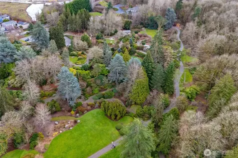 5103 S Garden Loop Road Seattle WA 98118