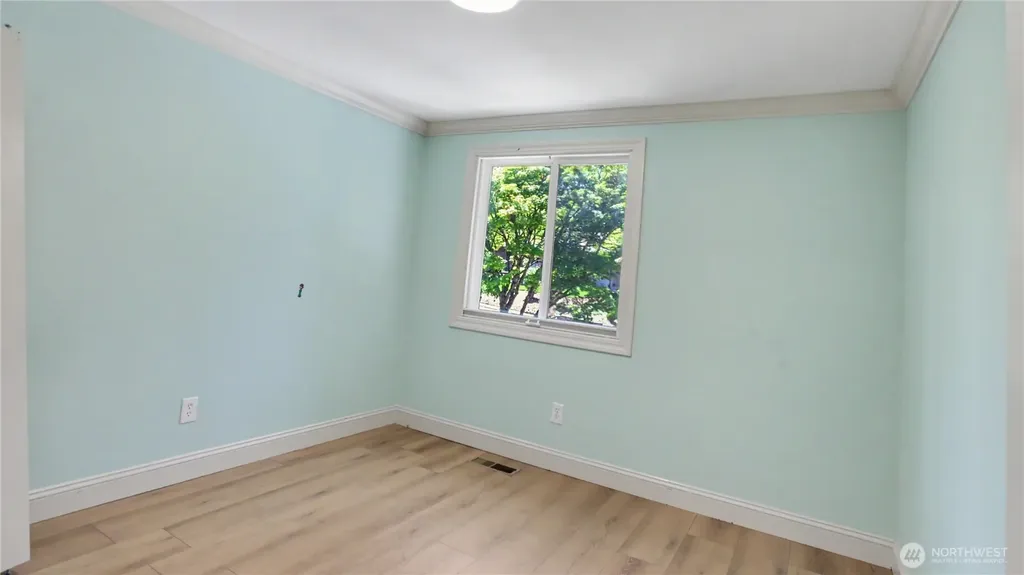 6572 123rd Avenue SE Bellevue WA 98006