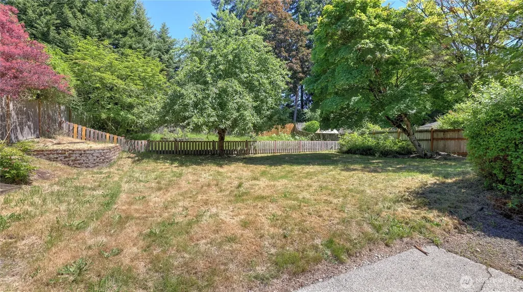 6572 123rd Avenue SE Bellevue WA 98006